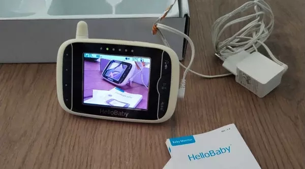 Aperçu de l'écran du Hellobaby HB32